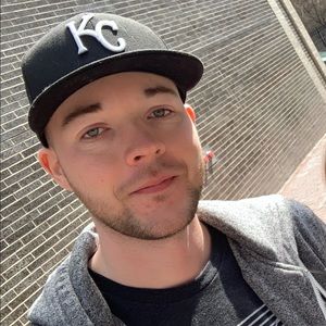 Meet your Posher, Brett